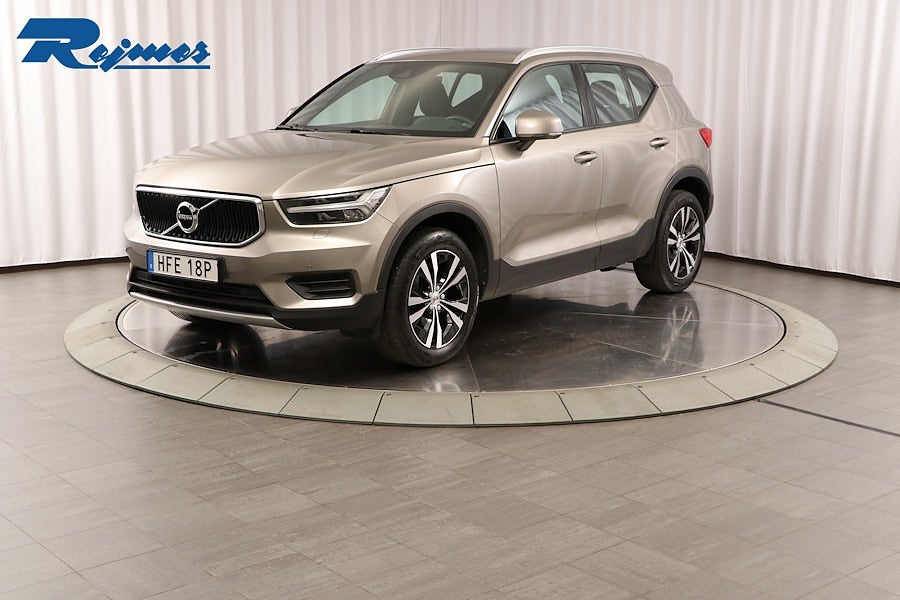 Volvo XC40 T3 FWD aut Momentum Advanced