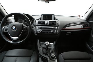 Halvkombi BMW 120 16 av 23