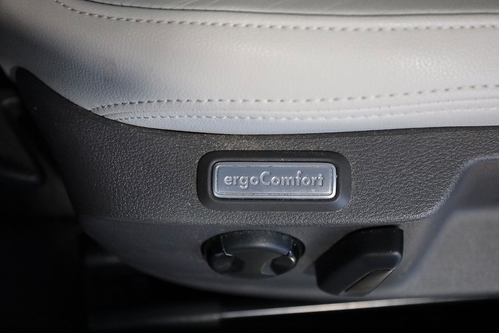 Volkswagen Passat 1,4 TSI GTE SC DSG Kamera Drag Leasbar Navi 2021