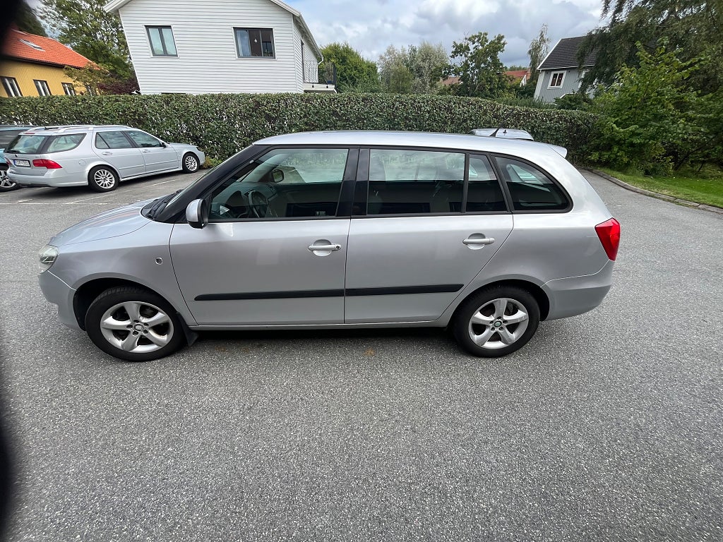 Skoda Fabia Kombi 1.2 12v Elegance Euro 5