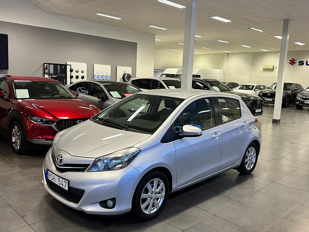 Toyota Yaris Automat 5-dörrar 1.33 Dual VVT-i S Style V-Hjul Ingår