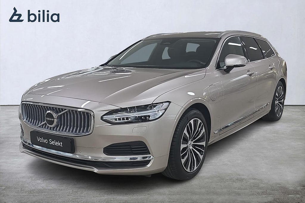 Volvo V90 Recharge T6 Core Edition/ Navi/ Dragkrok/ Kamera/ Rattvä...
