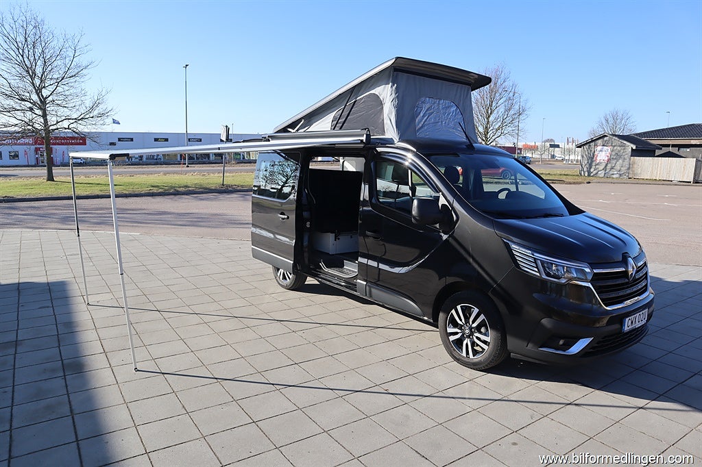 Adria Mobil Active Pro Renault Plåtis Svensksåld