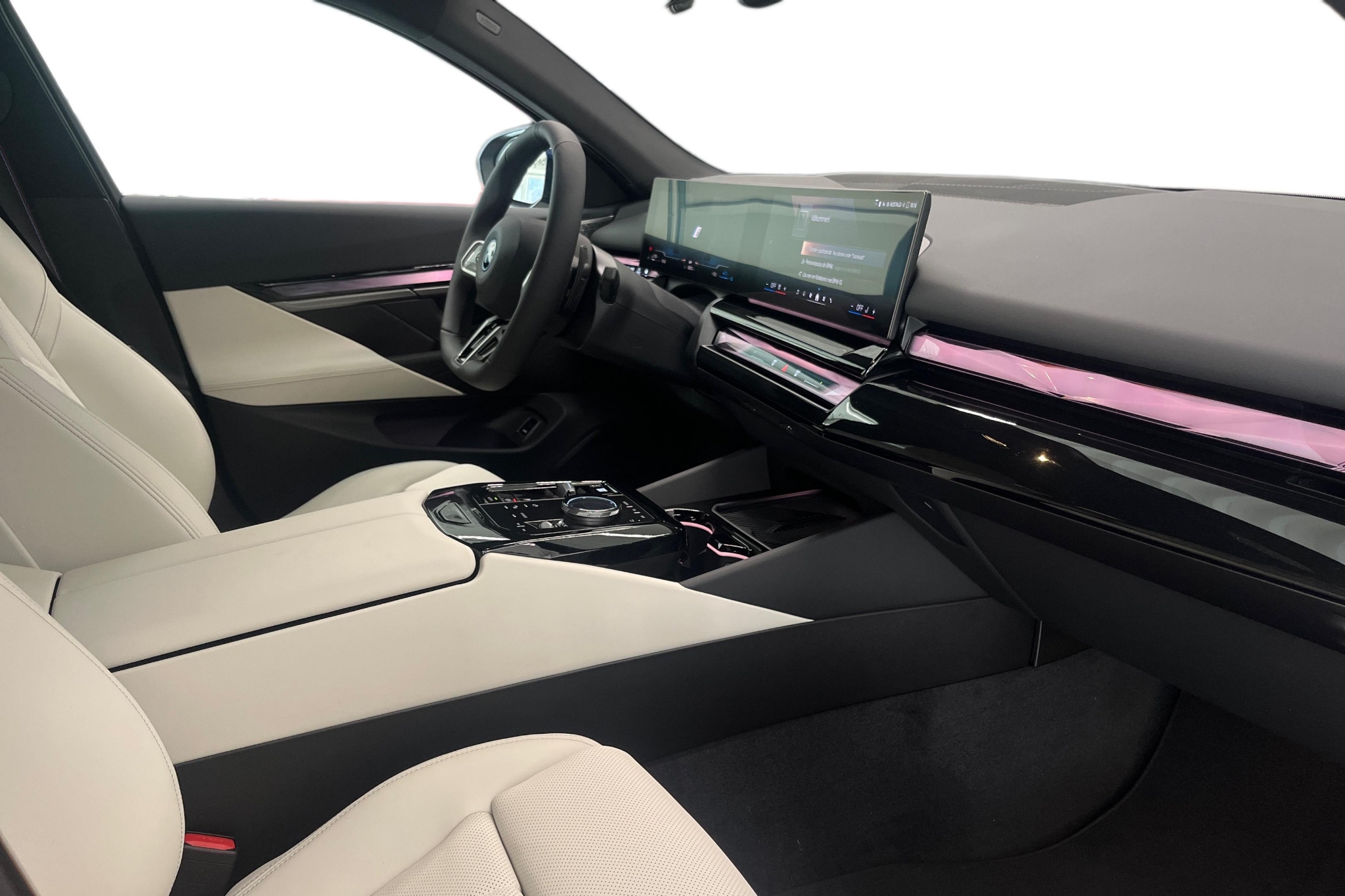 BMW 530 e xDrive M-Sport PRO 2026, bild 6/43
