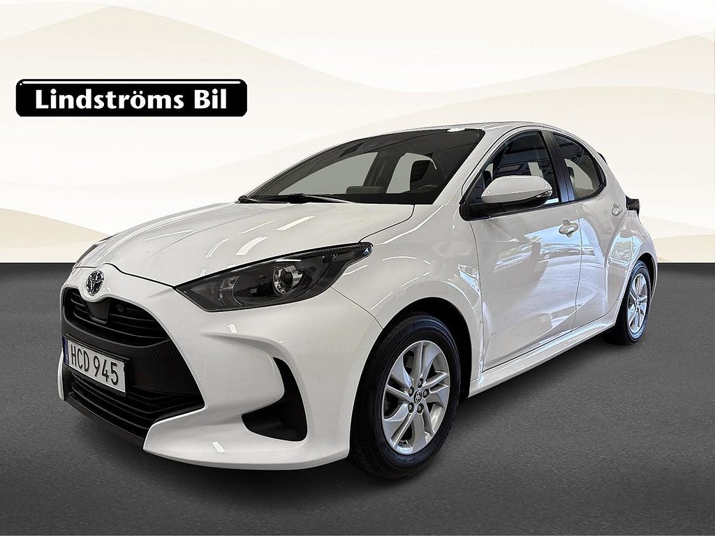 Toyota Yaris Active 1.5 116hk Hybrid V-hjul MOMS