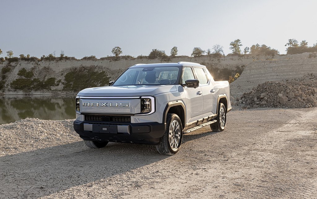 Maxus E-Terron 9 PREMIÄR!| Premium | 102kwh | 4x4 | Pick-up 2025