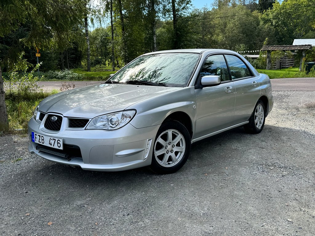 Subaru Impreza 1.5 4WD, 16000 Mil, Motorvärmare, S/V Hjul, 