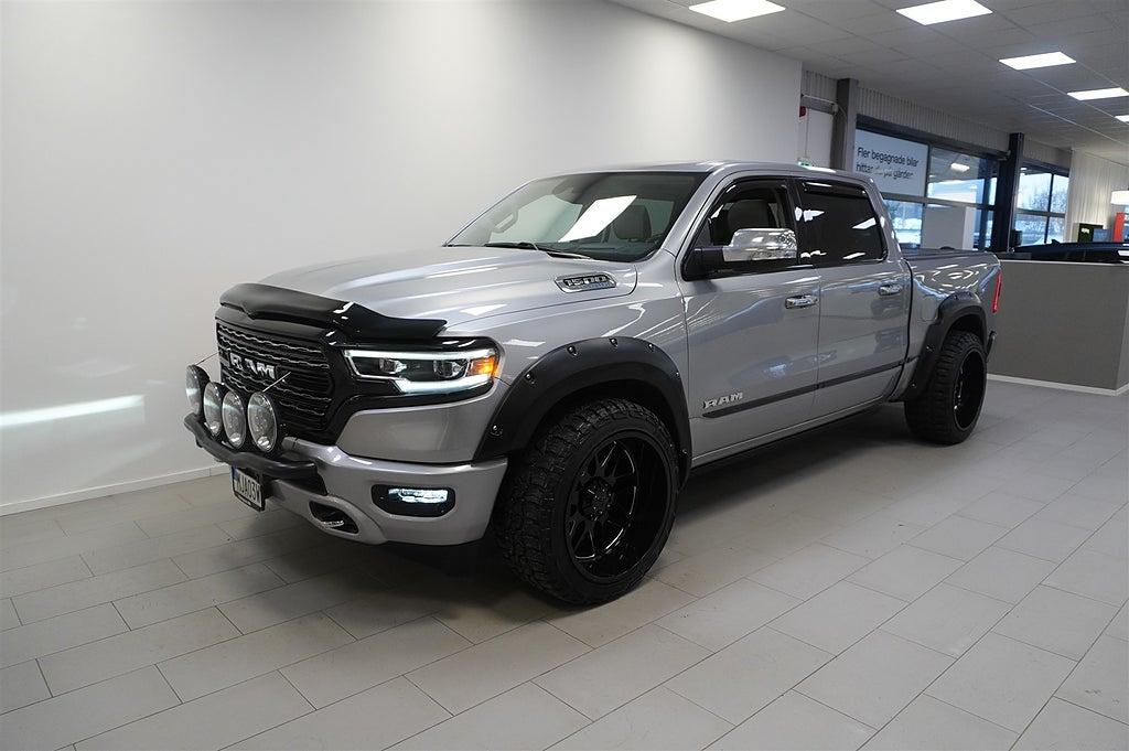 RAM 1500 4,95% ränta Crew Cab 5.7 V8 Hemi Flex Fuel 4x4 Torqueflite,