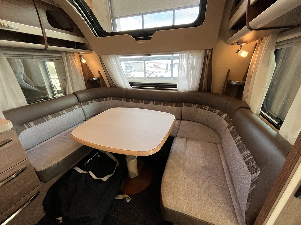 Knaus Scandinavian 590 UK /AC/Förtält/Mover/Barnkammare/Markis - Knaus