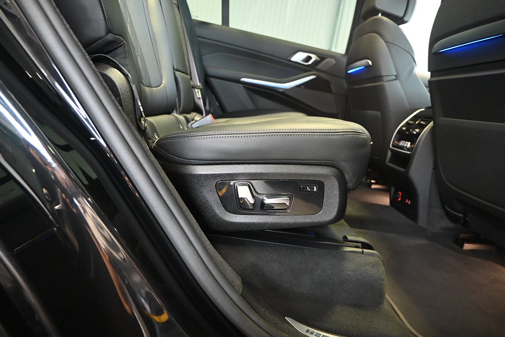 BMW X7 2025 - miniatyr 15