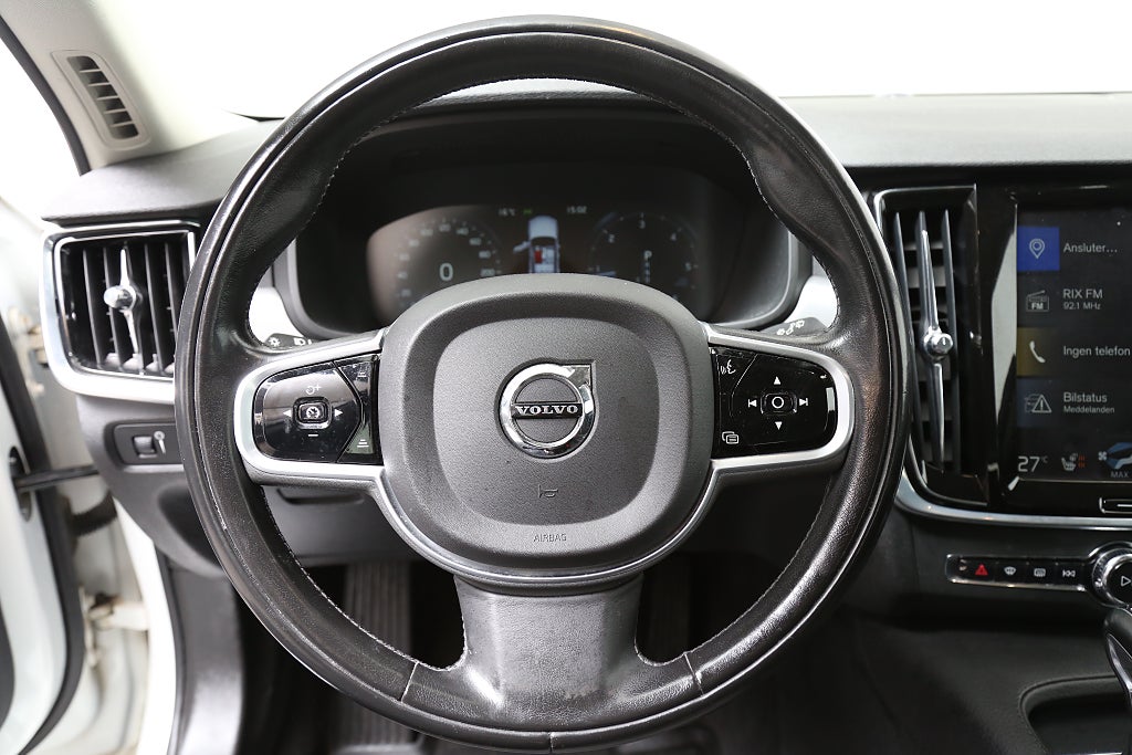 Volvo V90 D4 190hk Momentum SE ll AWD Aut Elstol VOC Dragkrok 2020