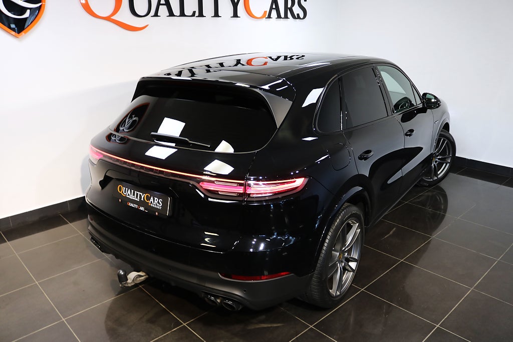 Porsche Cayenne 2022 - miniatyr 21