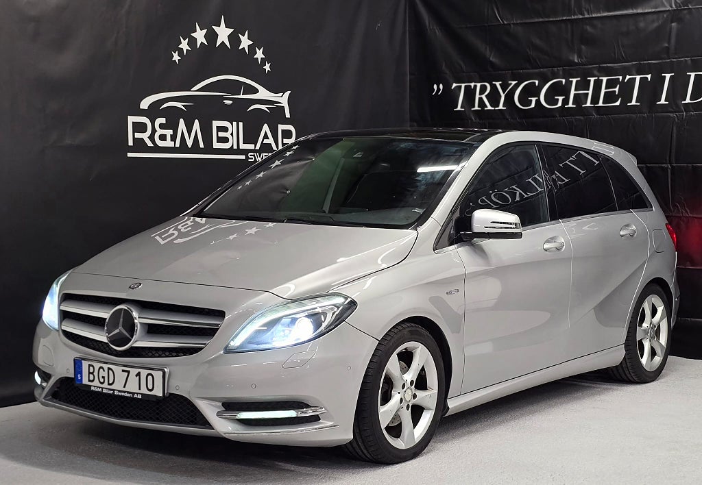Mercedes-Benz B 136HK, Pano, Blå-tand, Drag, P-sens, Ny Bes!