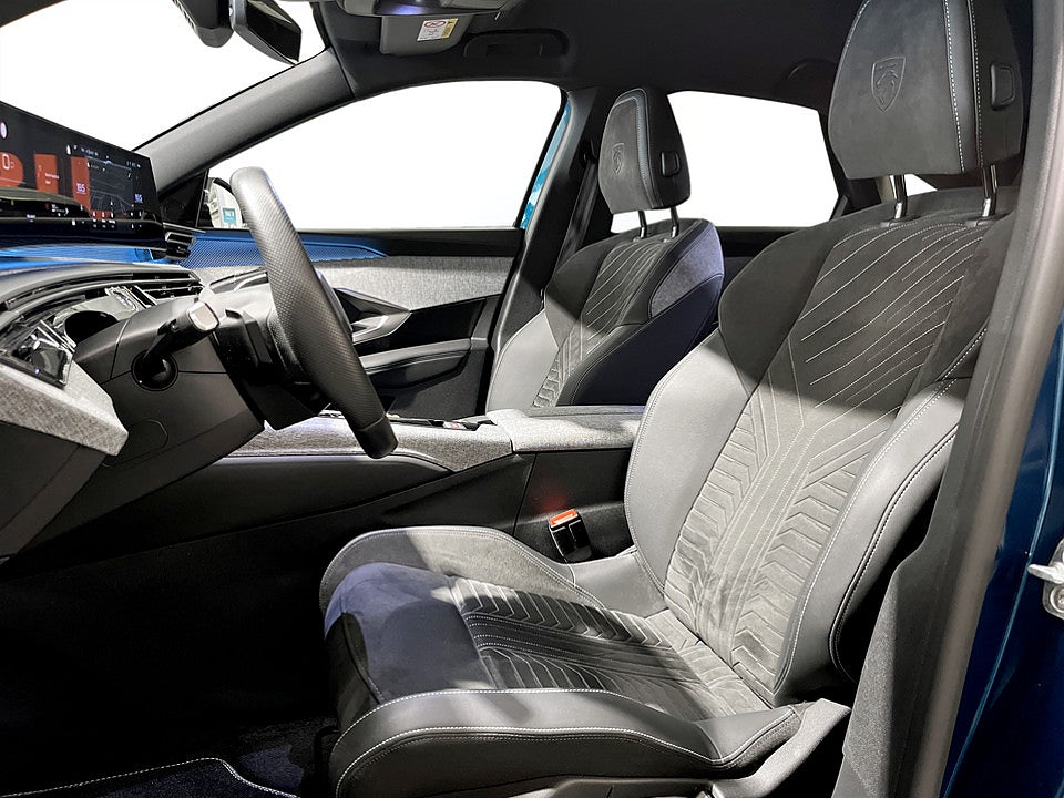 Bild på Peugeot 3008 GT Hybrid 145hk Aut B-KAMERA CARPLAY