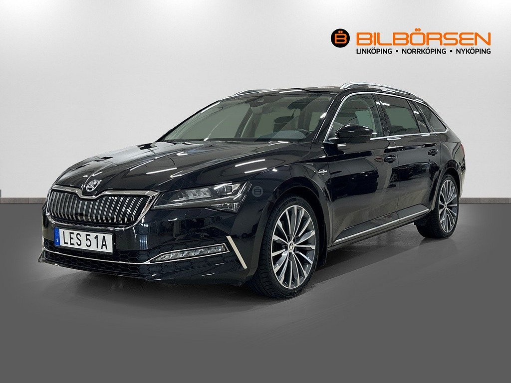 Skoda Superb iV 218hk Plug-in Hybrid Business (Drag, Navi, B-kamera)