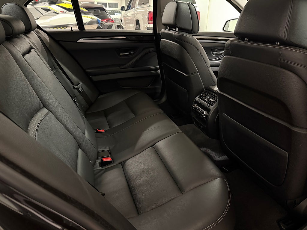 BMW 535 2014 - miniatyr 17