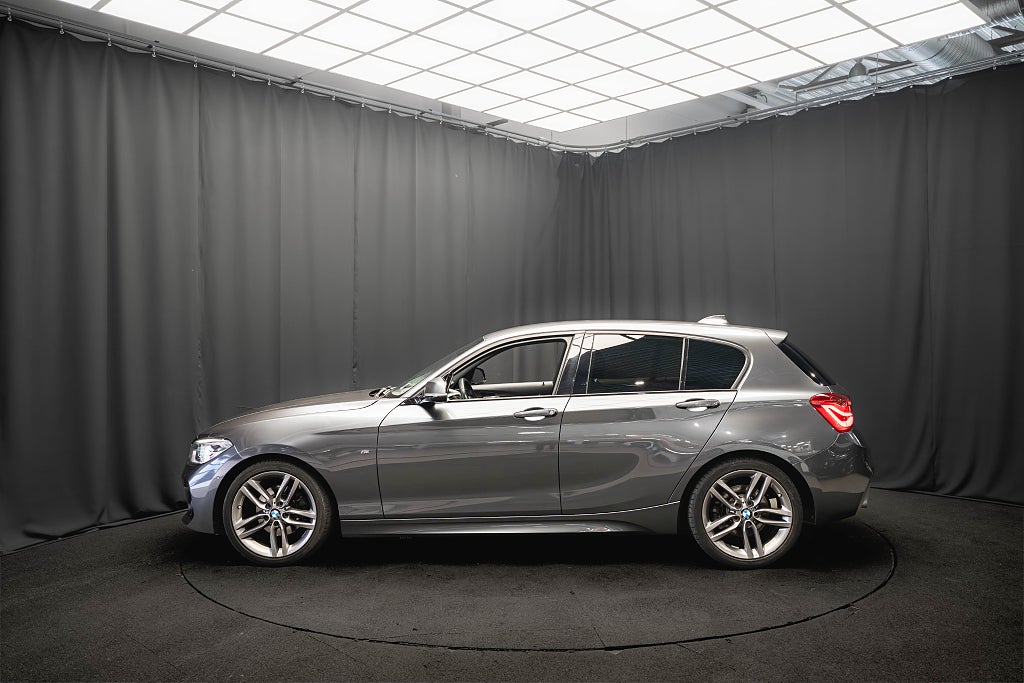 BMW 120i M Sport LÄDER KAMERA HiFi 1-ÄGARE ADAP-LED 184hk