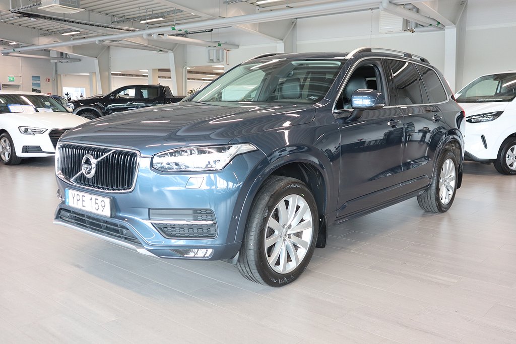 Volvo XC90 7-sits D4 AWD 190 Aut Momentum Adv *Glastak/Drag*