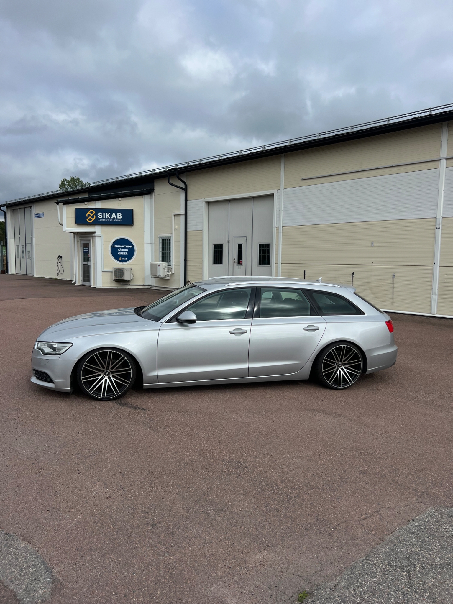 Audi A6 2012, bild 3/38