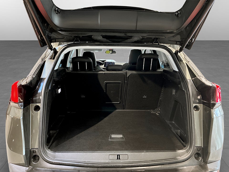 Bild på Peugeot 3008 Allure 1.6 BHDi 120hk Aut ELSTOL PANO DRAG