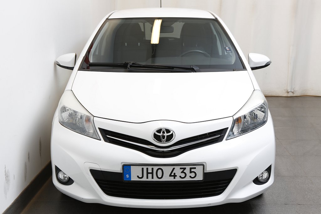 Toyota Yaris 1,33 Dual VVT-i Edition 50 Kamera Bluetooth 2014