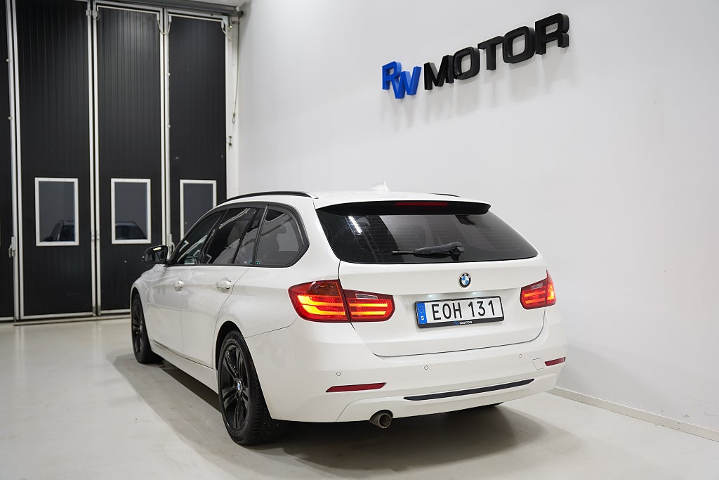 BMW 320D xDrive Touring 184hk Sport HIFI Panorama Farthållare