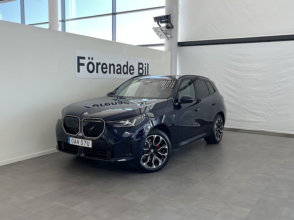BMW X3 30e xDrive M Sport Pro H/K Drag Panorama Comfort Access