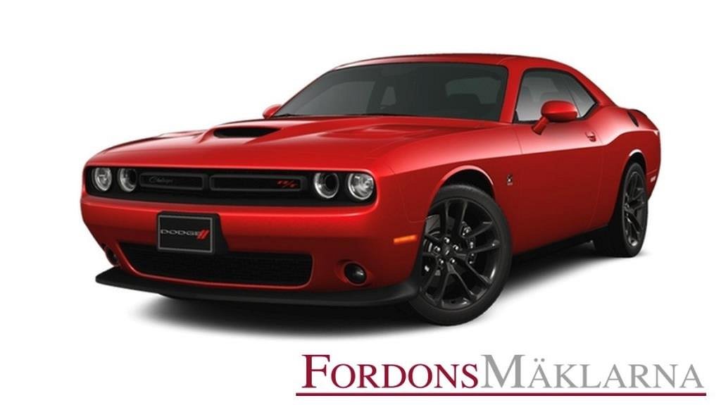 Dodge Challenger RT 5.7L V8 SPARA 180.000KR