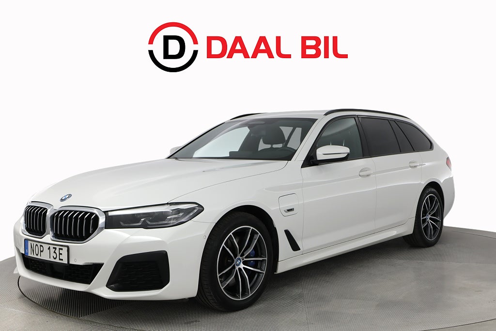 BMW 530e xDRIVE 292HK M-SPORT H/K® DRAG P-VÄRM HuD KEYLESS SKINN