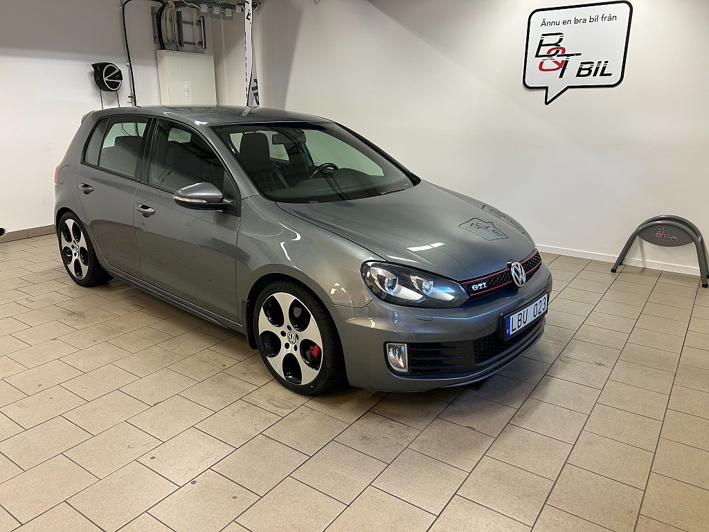 Volkswagen Golf 5-door GTI 2.0 TSI GTI Euro 5