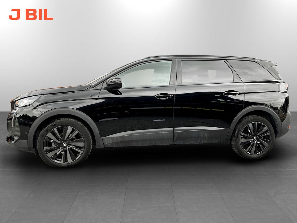 Bild på Peugeot 5008 GT 1.2 PT 130hk Aut 7-SITS B-KAMERA CARPLAY