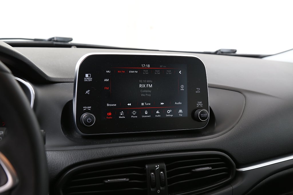 Fiat Tipo 1,6 110hk Lounge Kombi Automat 2018