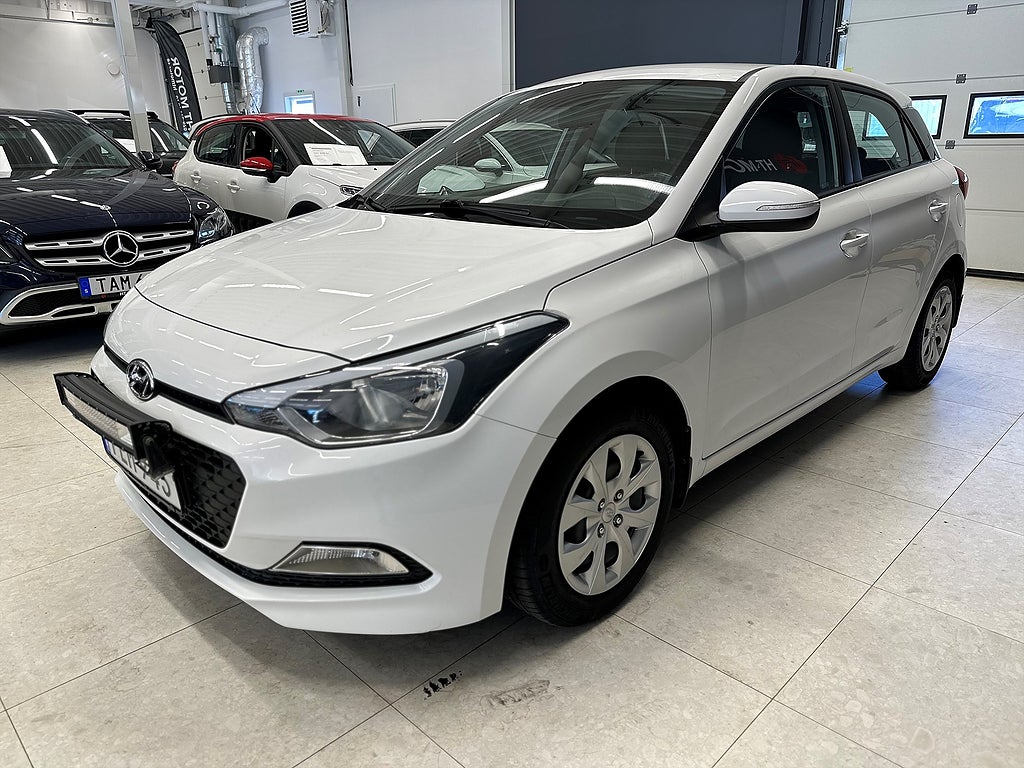 Hyundai i20 Comfort 1.2 Manuell, 84hk/Ratt Värme/LED RAMP