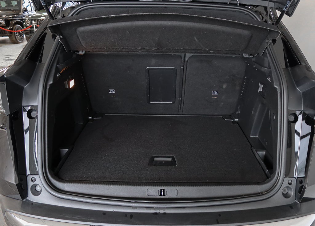 Peugeot 3008 1.5 BlueHDi 130 EAT GT-Paket Navi CarPlay