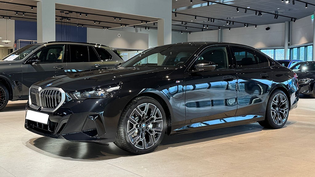 BMW 530e xDrive M-Sport//Rattvärmare//Drag//Driving assistant