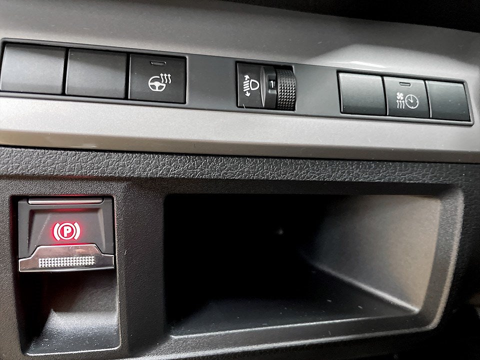 Bild på Peugeot Expert Plus 145hk Aut L3 - EDITION! SERVICE & VINTERHJUL INGÅR!