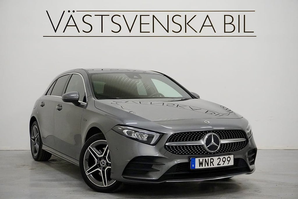 Mercedes-Benz A 250 e AMG Line Distronic/Backkamera/V-hjul