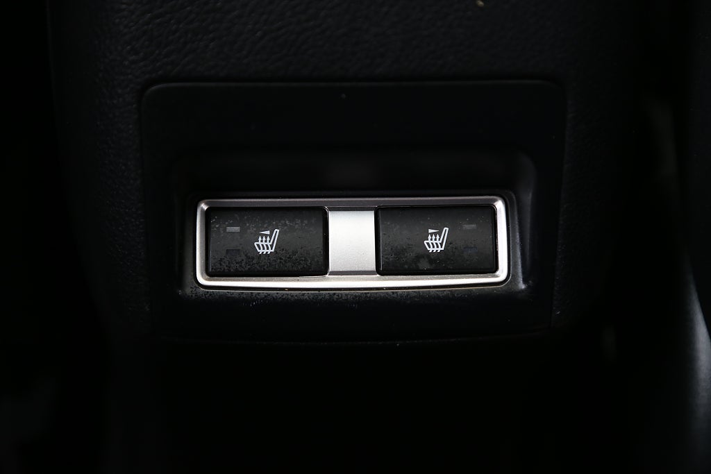 Subaru Forester 2,0D 147hk XE AWD Aut Panorama Skinn Drag 2016