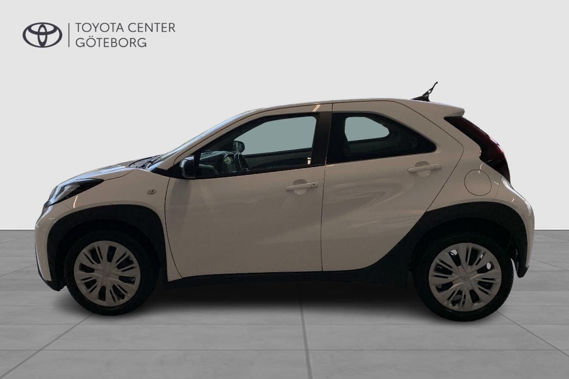 Toyota Aygo X 1,0 MAN 5-VXL PLAY 2022, bild 5/37