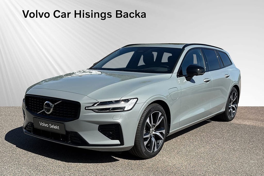 Volvo V60 Recharge T8 Ultimate Dark | H&K | 360 | Drag