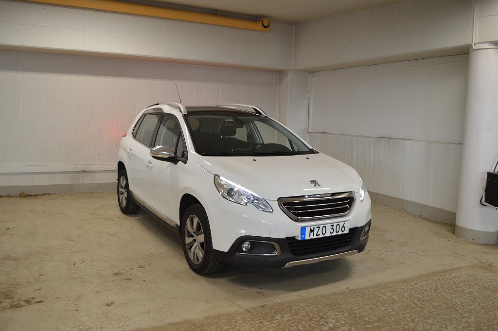 Peugeot 2008 1.2 VTi Allure Panorama.Ny kamrem mm