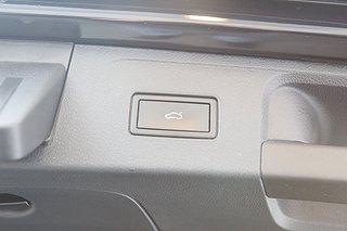 Kombi Volkswagen Passat 16 av 19