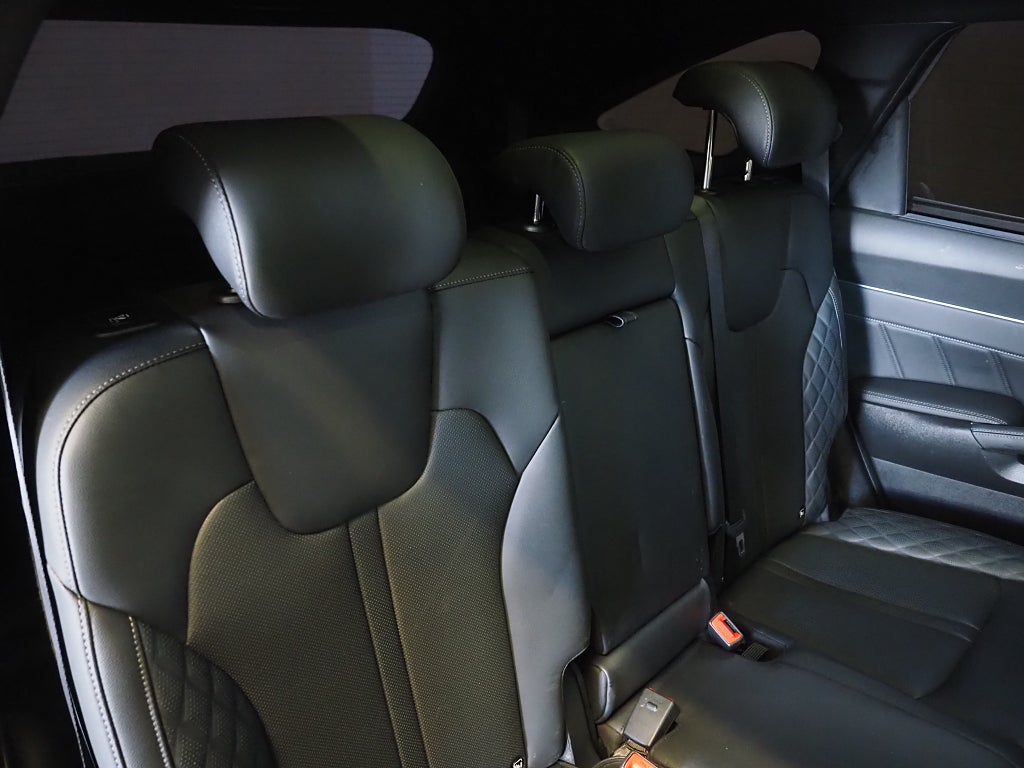 Kia Sorento PHEV 265hk Black Edition | Pano | Skinn | 7-sits | 360° 2023