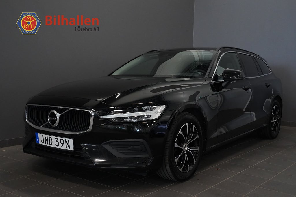 Volvo V60 B4 DCT Momentum Advanced Navi Kamera 