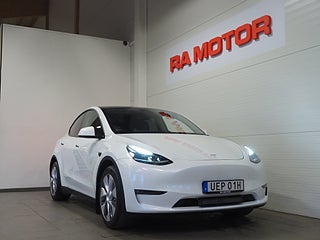 SUV Tesla Model Y 1 av 19