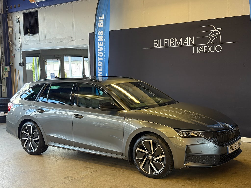 Skoda Octavia 2.0 TDI Sportline LED-Matrix/Värmare/Drag