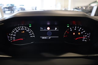 SUV Peugeot 2008 23 av 26
