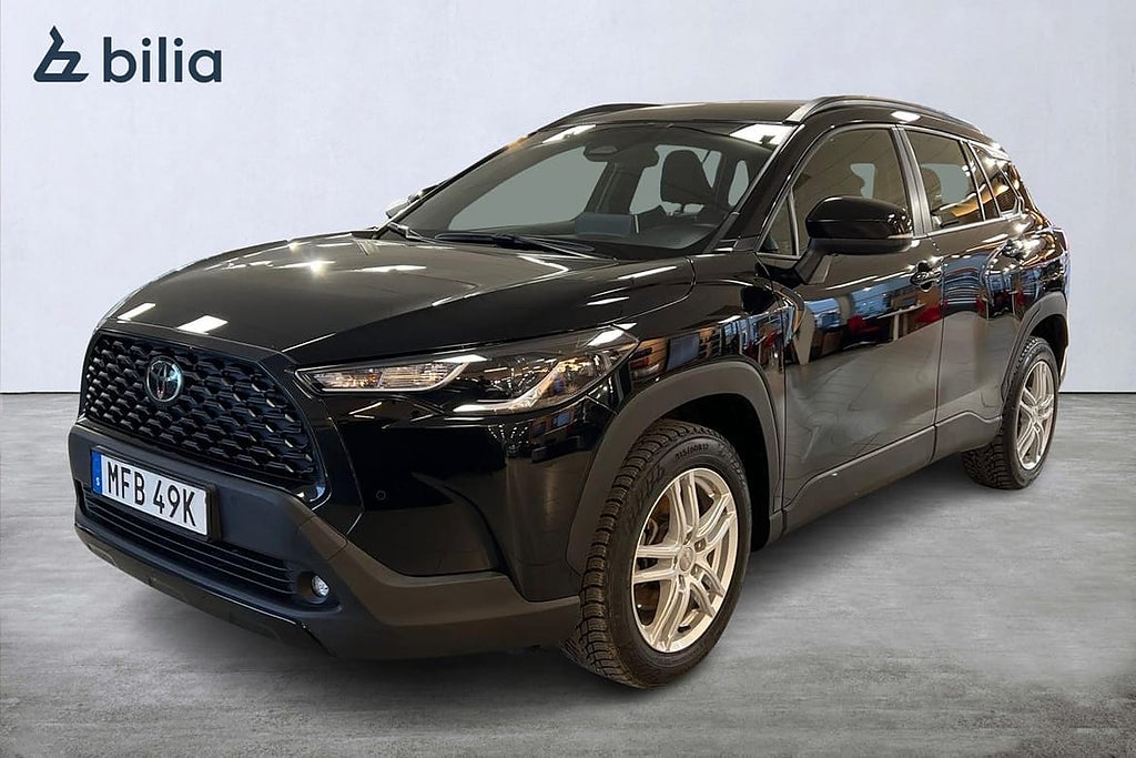 Toyota Corolla Cross Hybrid 1,8 Active Plus Värmare Vinterhjul