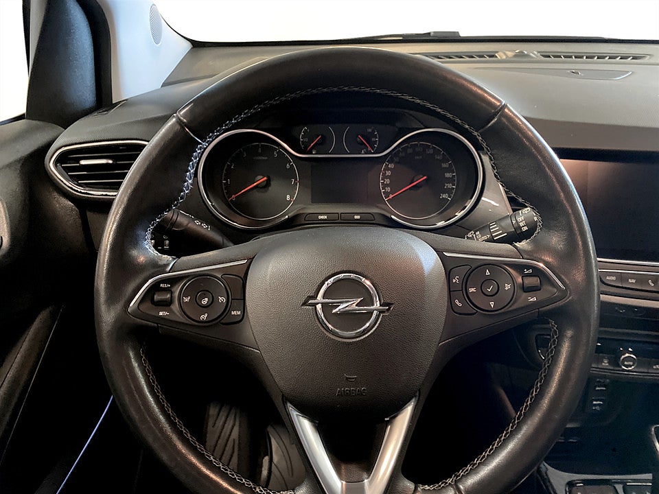Bild på Opel Crossland X 1.2 Turbo 130hk Aut B-KAMERA NAVI