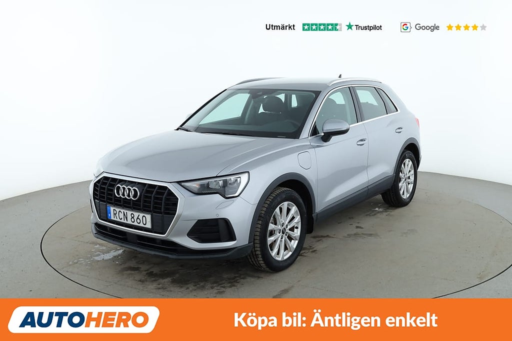Audi Q3 45 TFSI e / Dragkrok, CarPlay, PDC